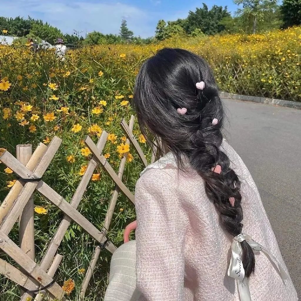 断肠人对奈何天